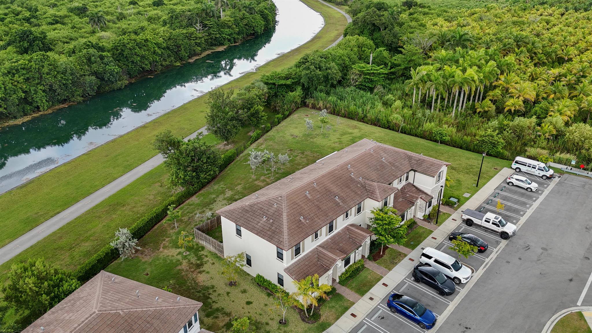 ENCLAVE SOUTH PHASE 2 - Residential