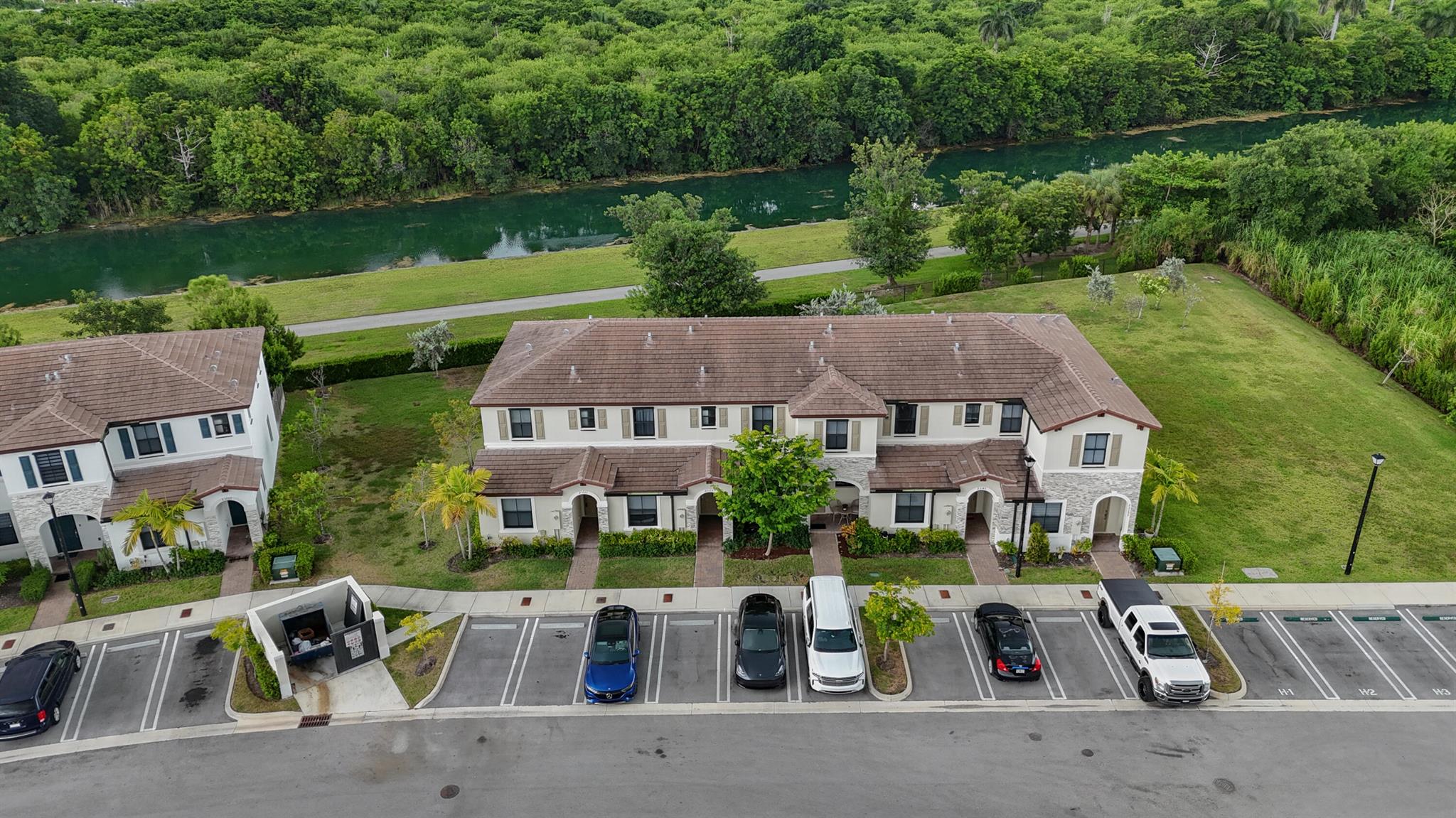 An Impeccable Like New Two-Story Townhome! 3 Bedrooms Located in the Exclusive Crystal Cay Development. Built in 2022! Featuring 1335 sq ft. This Spacious Townhouse offers Modern Living at its Finest.Spacious Kitchen with Quartz & Stainless steel Appliances Overlooks the Fenced and Paved backyard,, Perfect for Entertaining and BBQ. The Community offers a Swimming Pool, Sundeck areas, Dog park, Gym and a Country Club to Host your Own Family events. Professionally installed Tesla Charging Station Close to Restaurants and Shopping centers. LOW HOA! Call Listing Agent to Schedule a Private Showing.