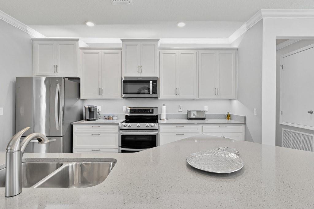 Pointe West East Village - Residential