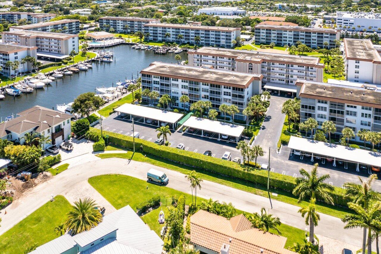 TROPIC BAY COND 1,2,3,4,5,6,7, 8,9,10,11,16 & 17 - Residential