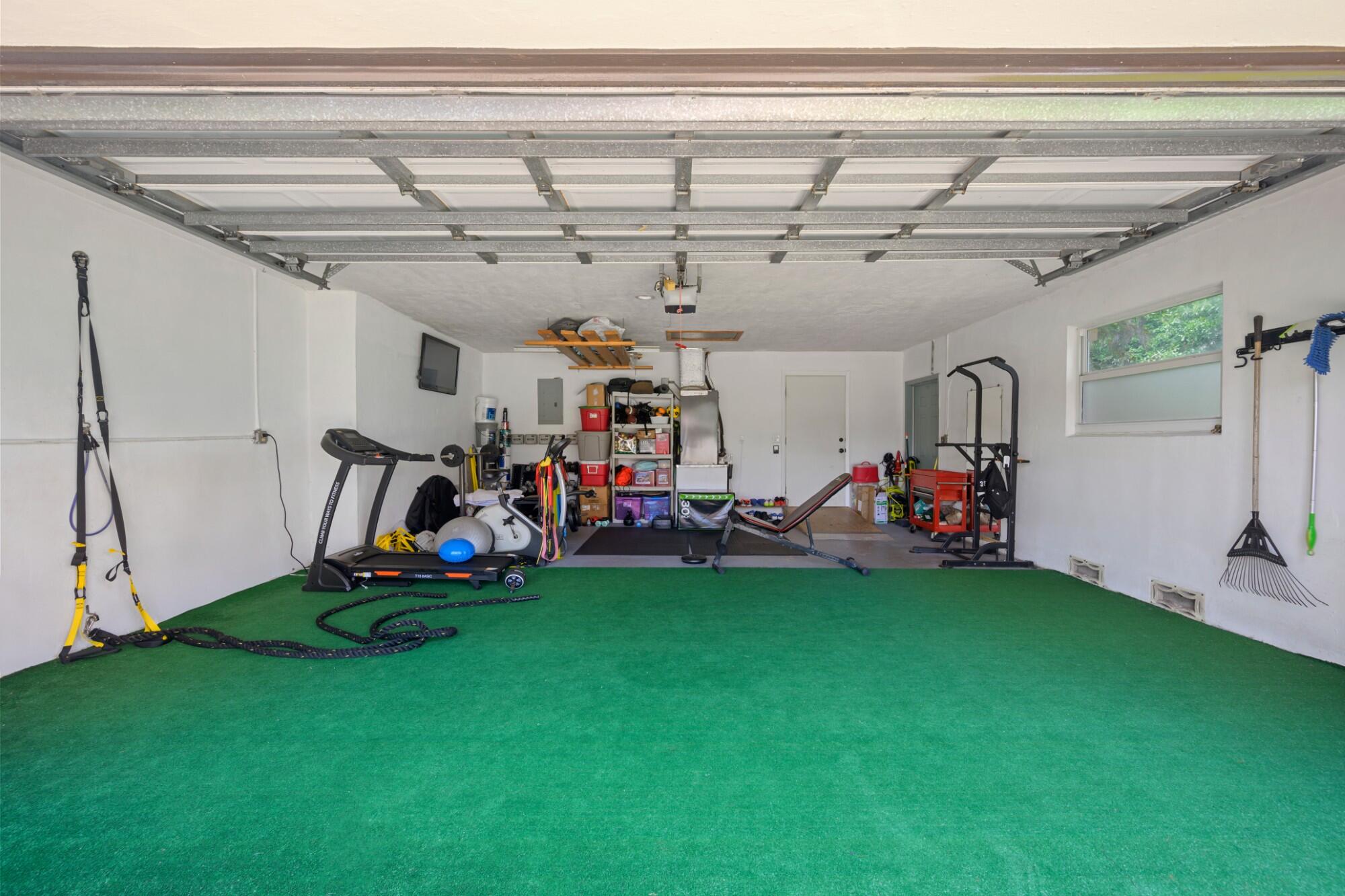 PLANTATION GARDENS SEC 5 - Residential