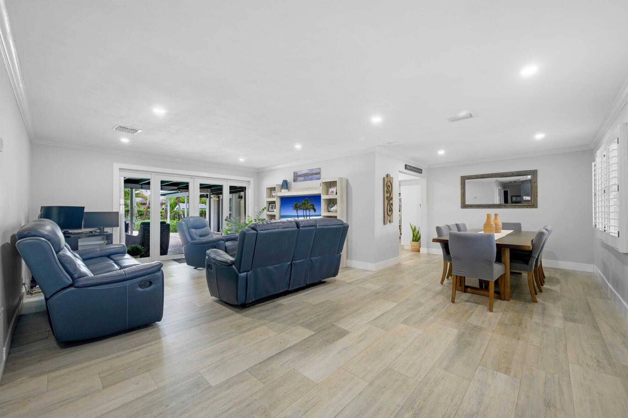 PLANTATION GARDENS SEC 5 - Residential