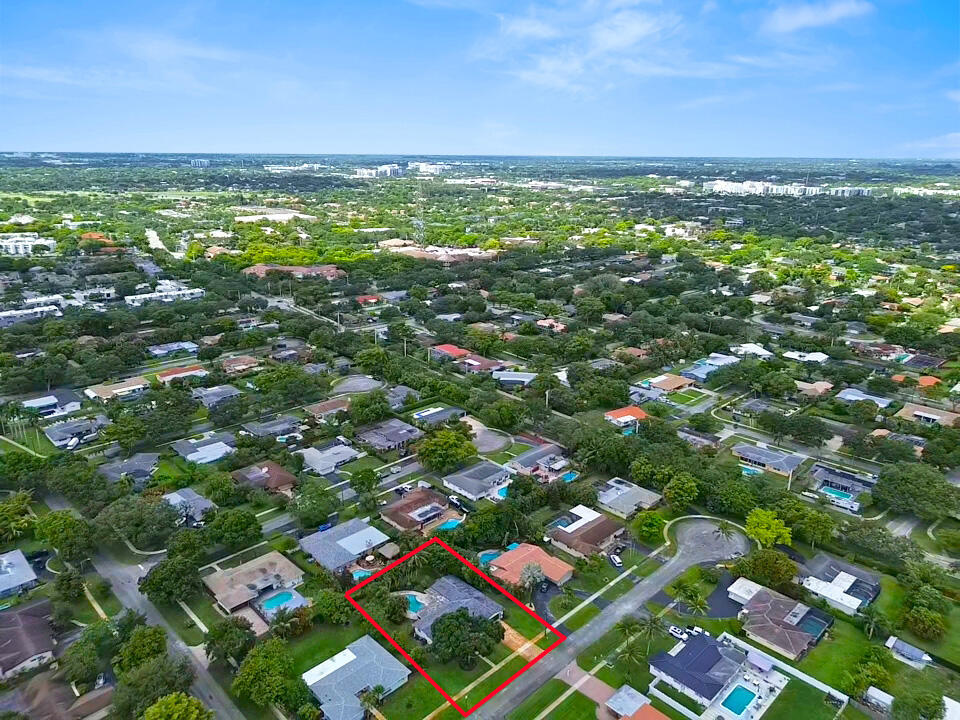 PLANTATION GARDENS SEC 5 - Residential