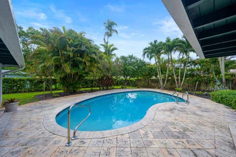Tiny photo for 6850 NW 7th Street, Plantation, FL 33317 (MLS # B26033707)