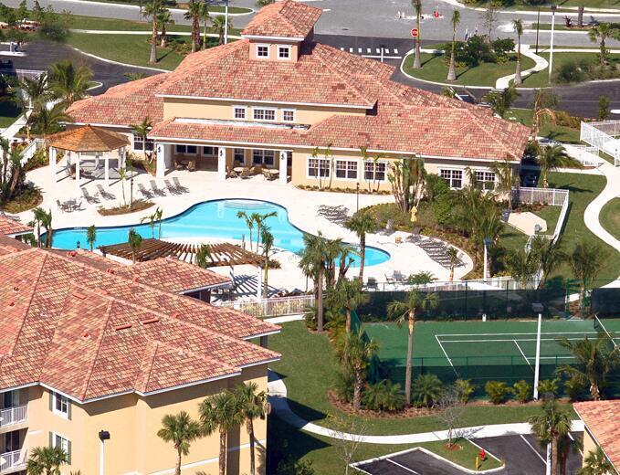VILLAS AT EMERALD DUNES CONDO - Residential Lease
