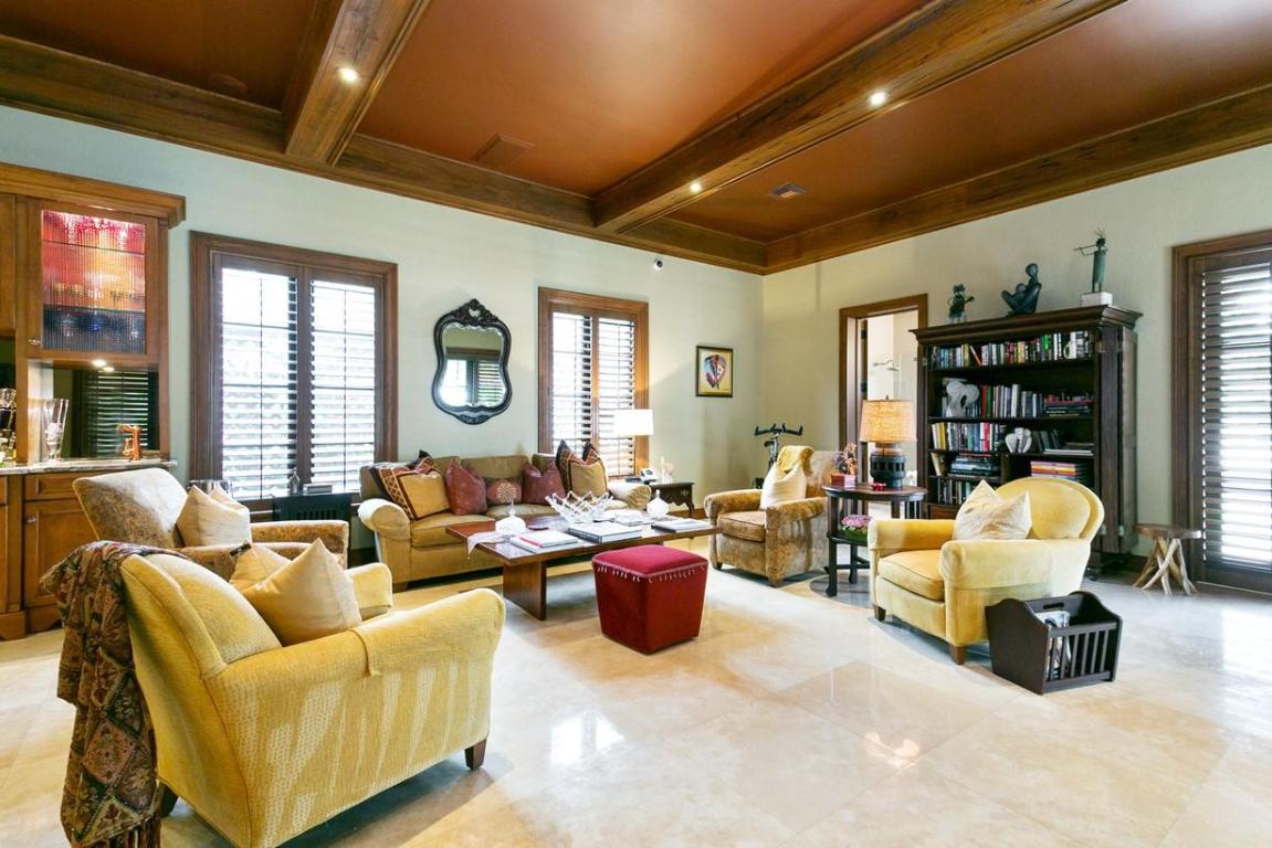 HARBOR EST - Residential