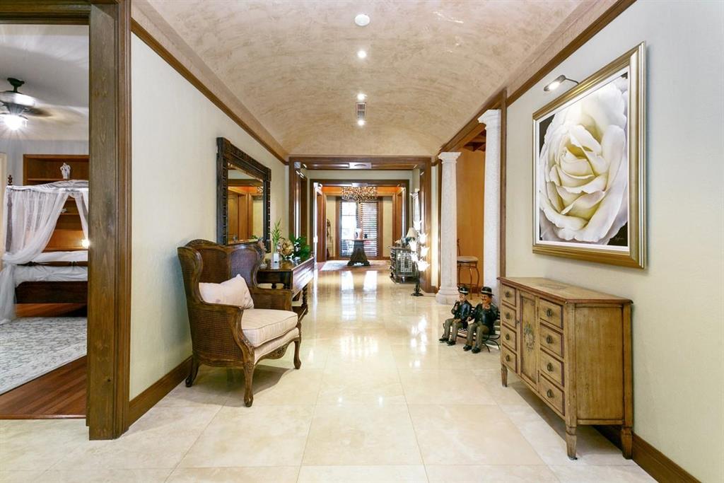 HARBOR EST - Residential