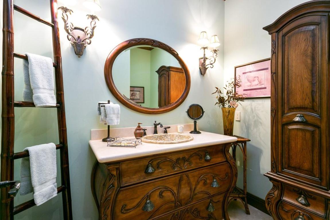 HARBOR EST - Residential