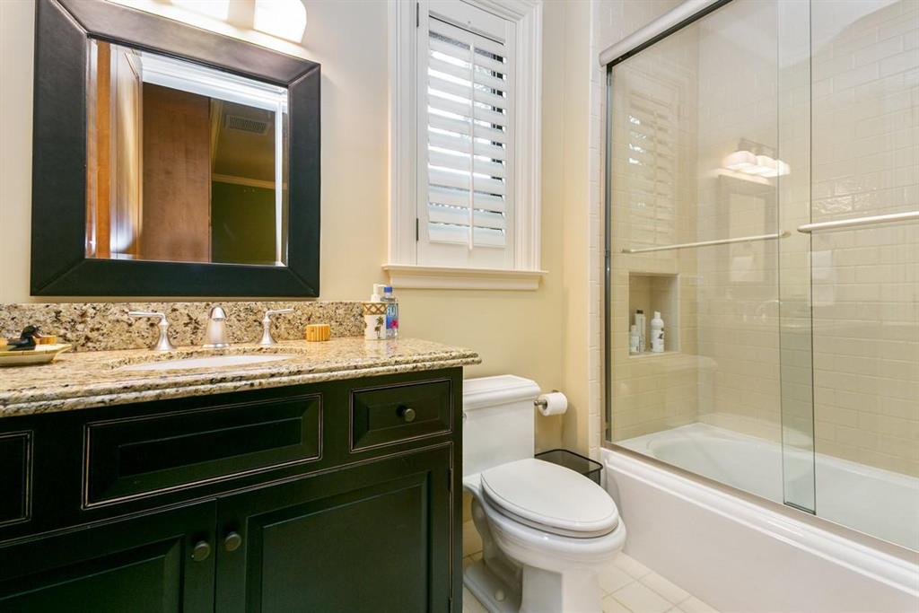 HARBOR EST - Residential