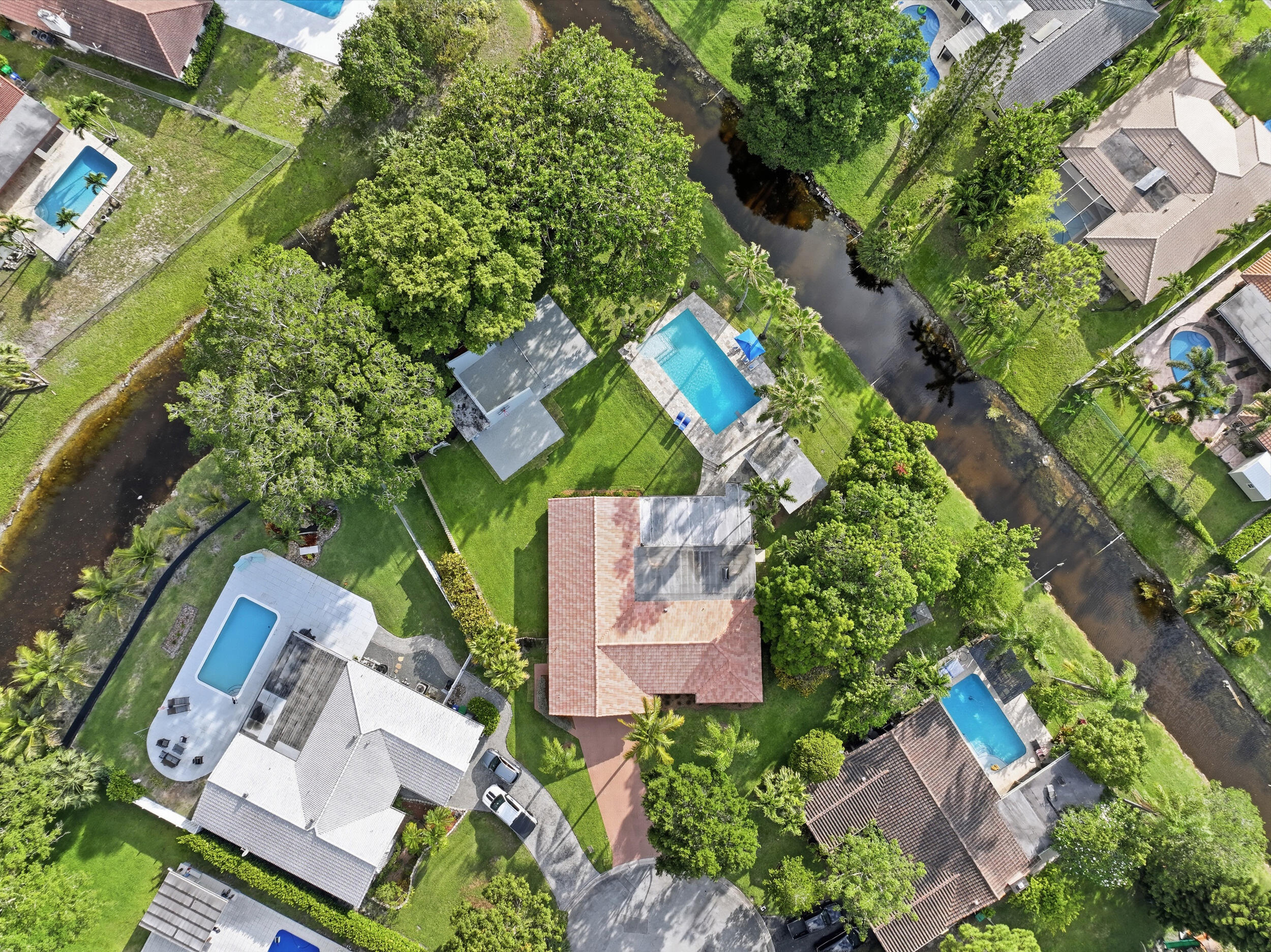 RAMBLEWOOD - Residential