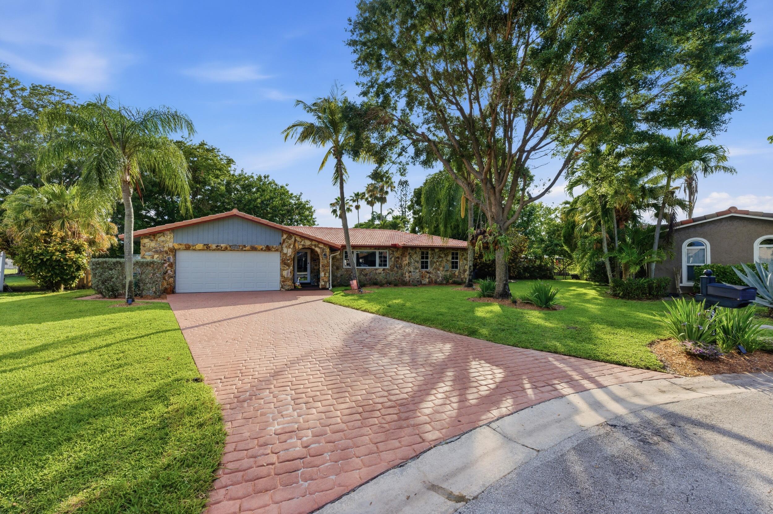 8492 NW 15th Court