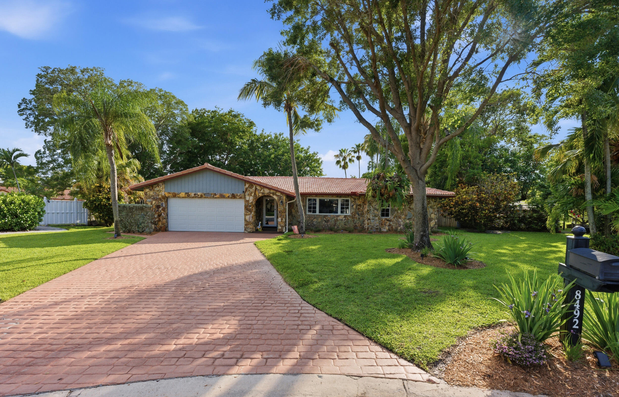 8492 NW 15th Court