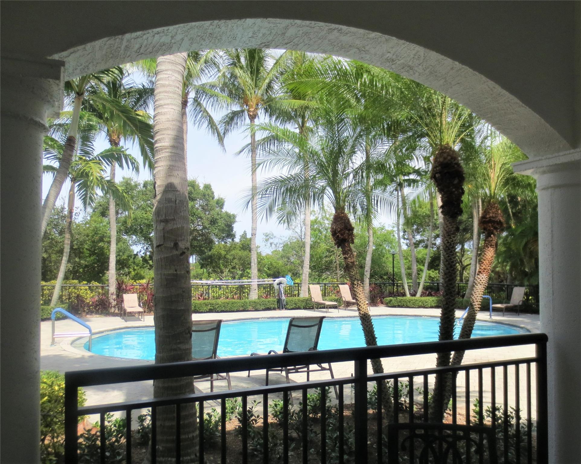 Vizcaya Lakes - Residential