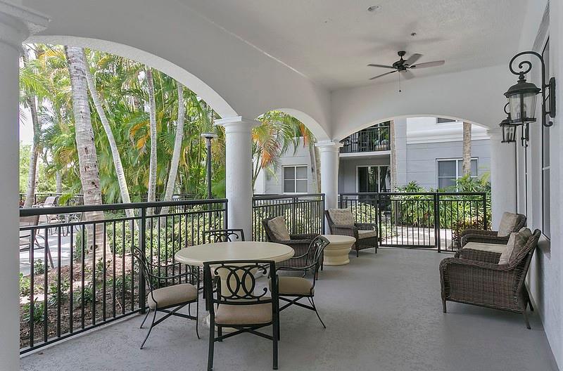 Vizcaya Lakes - Residential