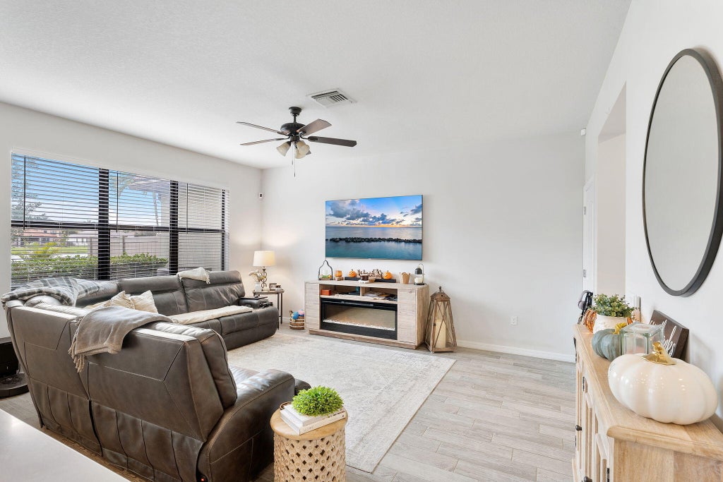 Photo of 8283 REARING Lane, Lake Worth, FL 33467 (MLS # B26094735)
