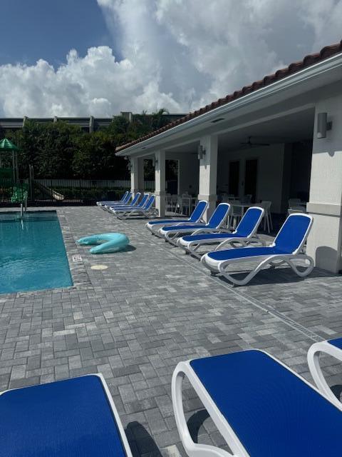 LAKEWOOD COVE - Residential Lease