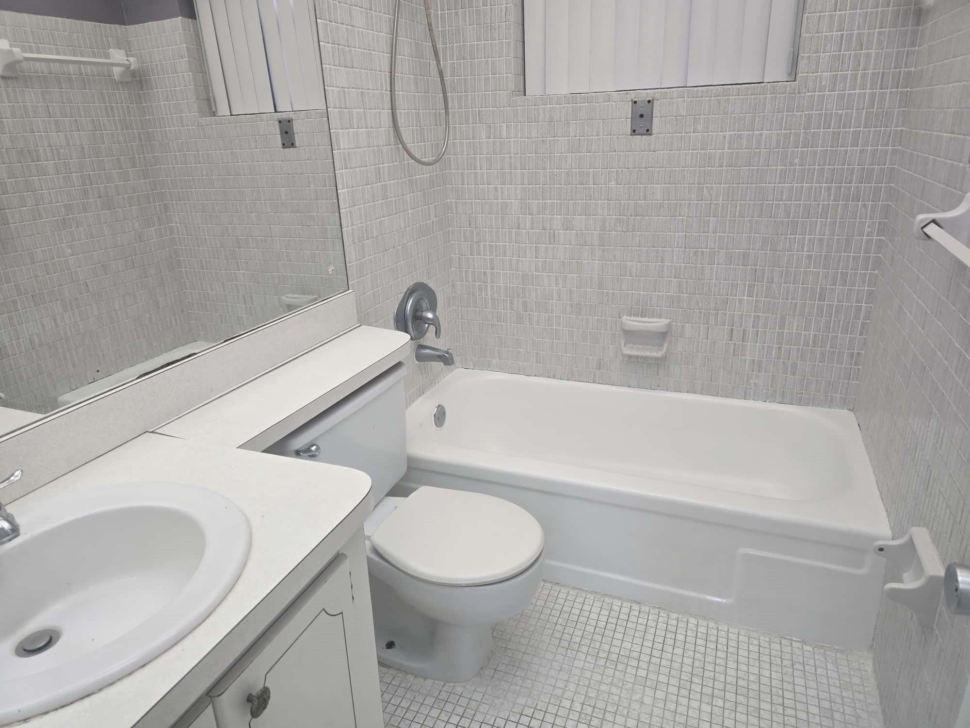 Park South Three Inc Cond - Residential Lease