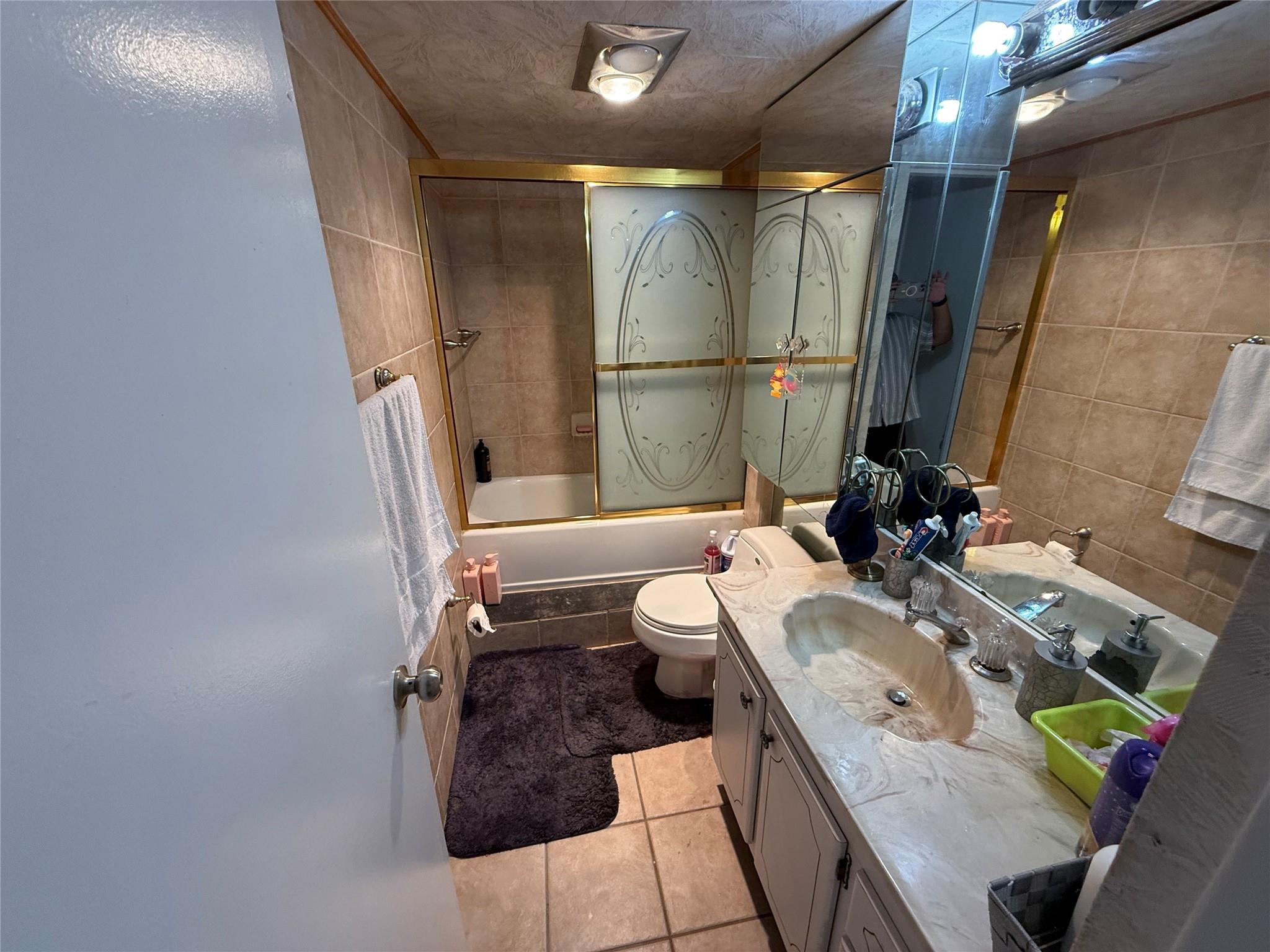 Bonavista Condo - Residential