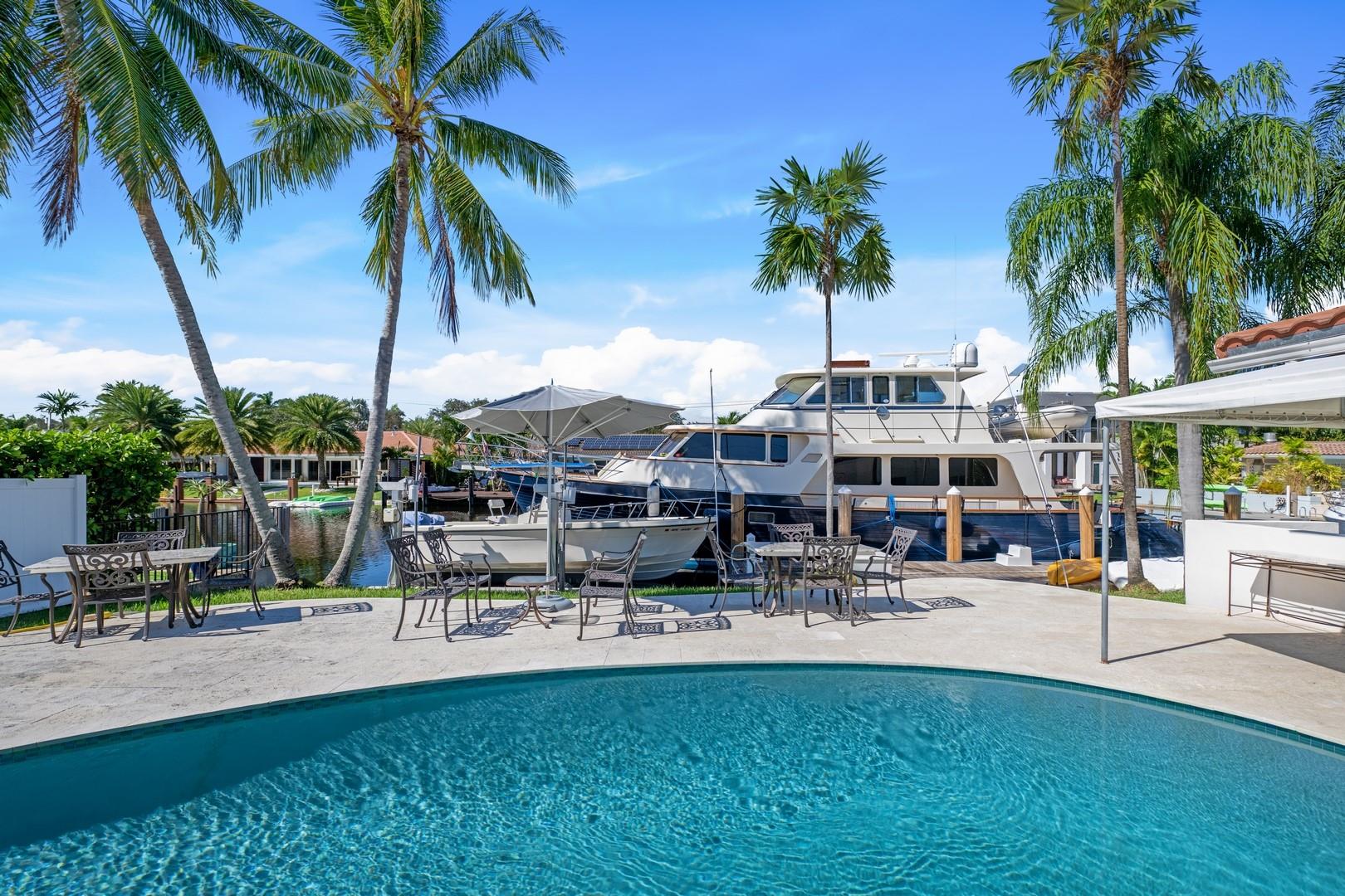 LANDINGS - Residential