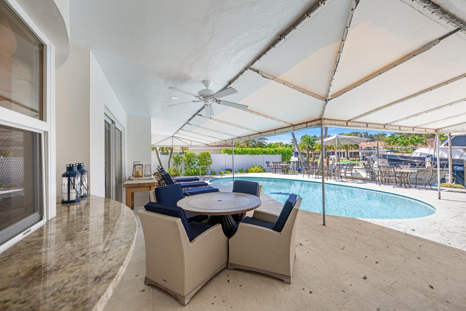 LANDINGS - Residential