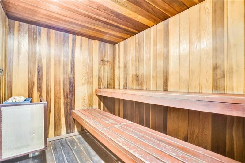 WATERFORD POINT - Residential