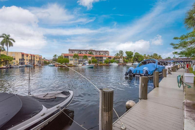 WATERFORD POINT - Residential