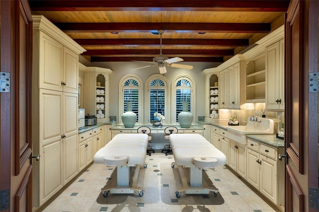 Coral Ridge Country Club - Residential