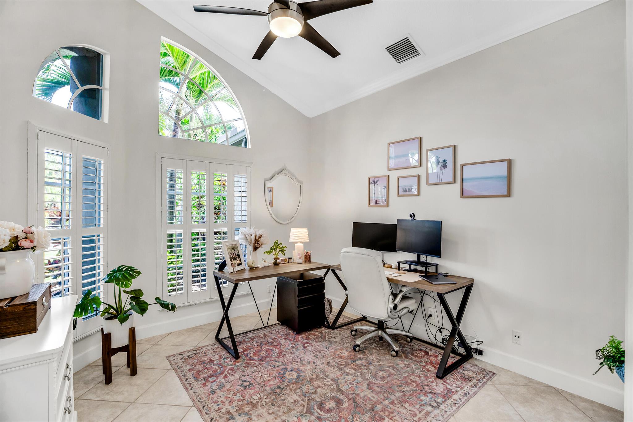 SAWGRASS LAKES PHASE 4 - Residential