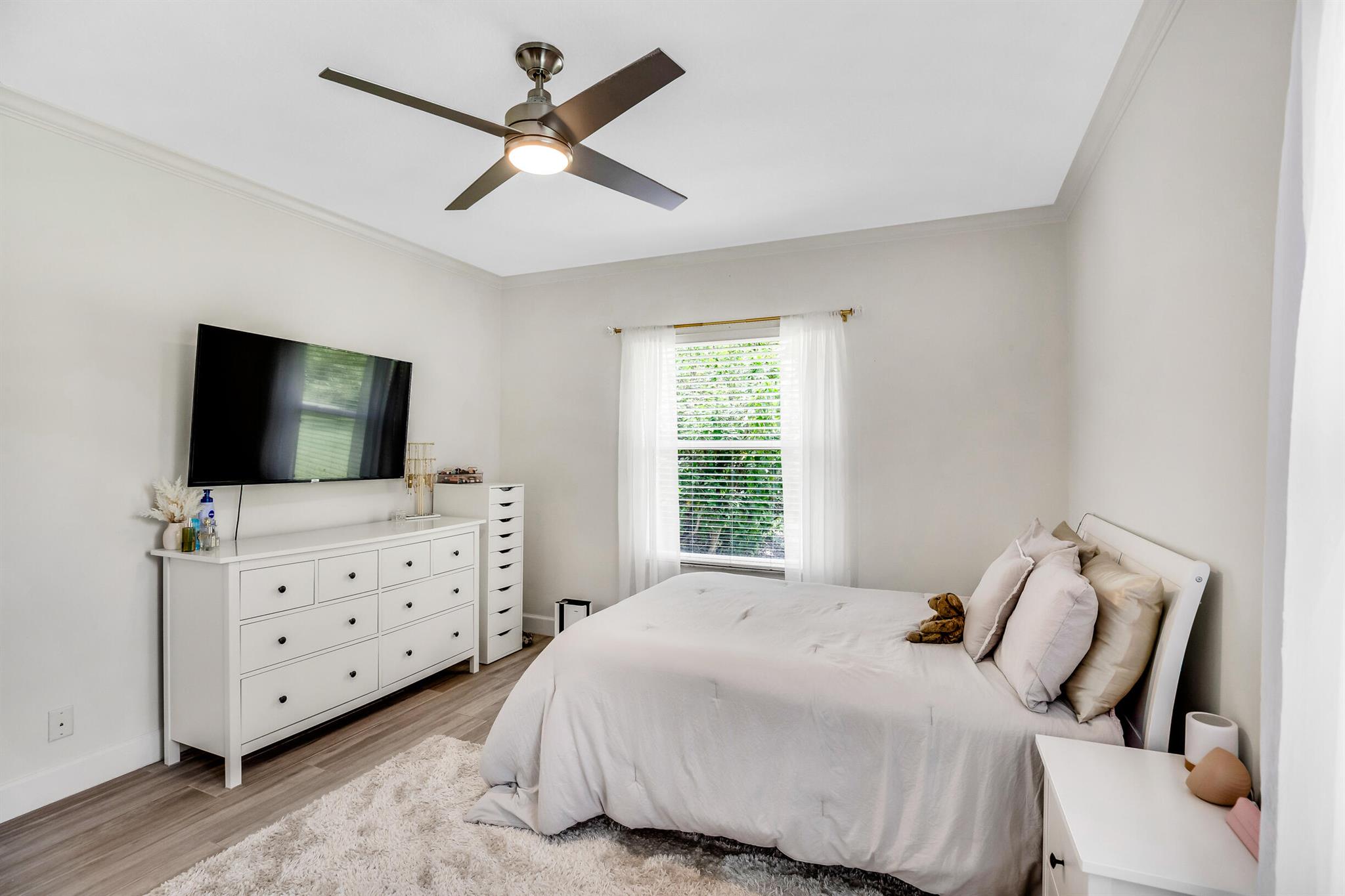 SAWGRASS LAKES PHASE 4 - Residential