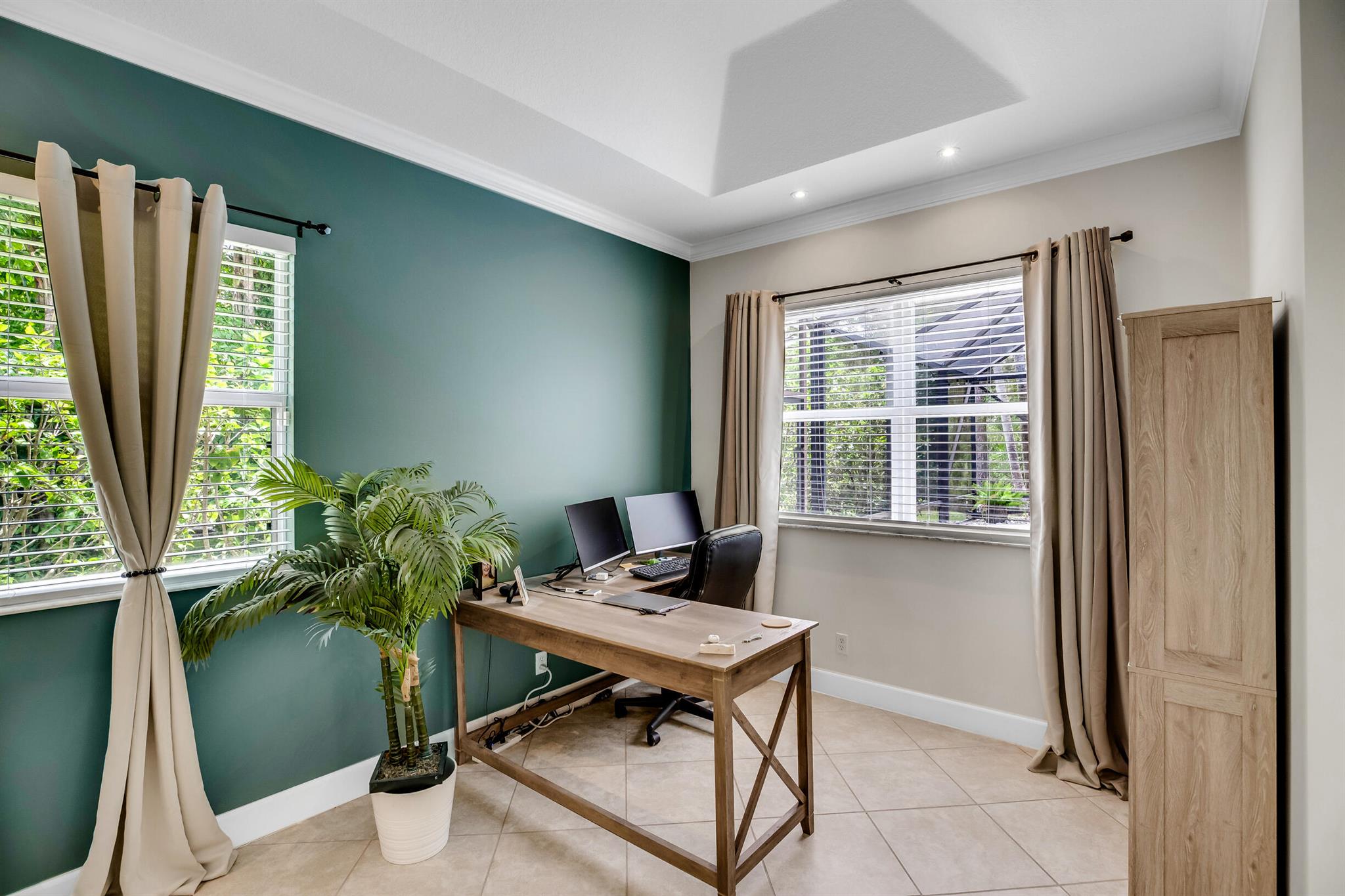 SAWGRASS LAKES PHASE 4 - Residential