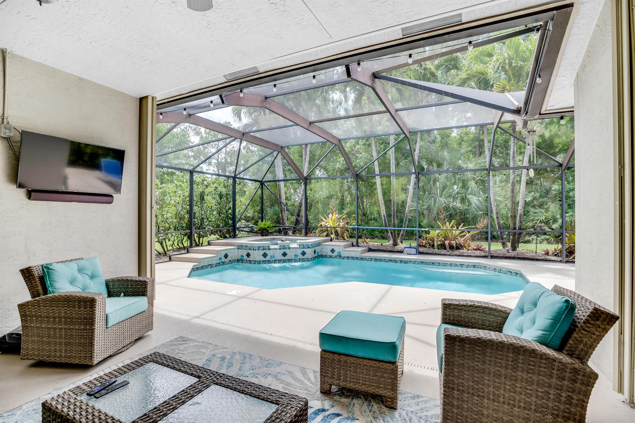 SAWGRASS LAKES PHASE 4 - Residential