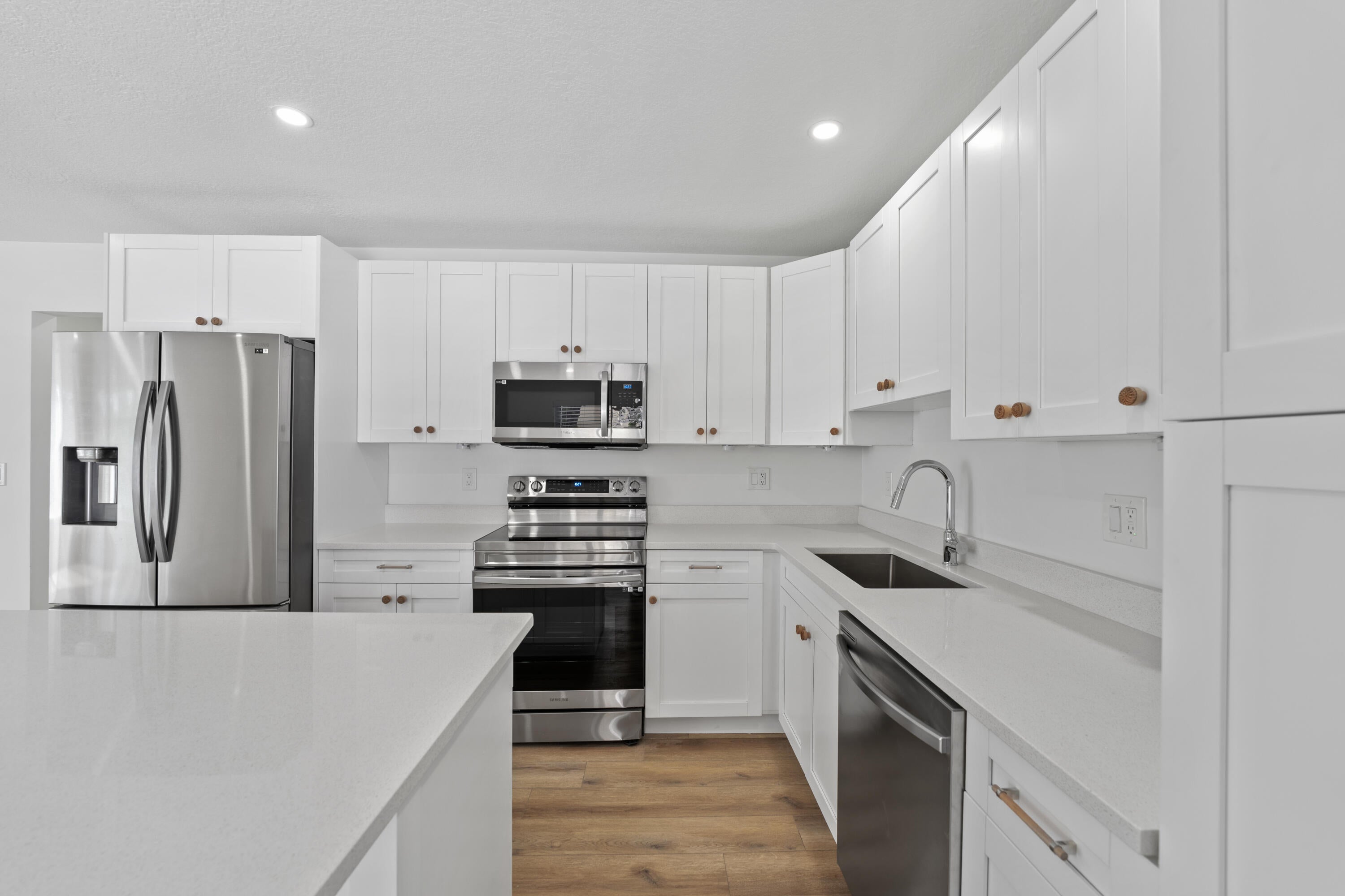 1279 Beach Road 2