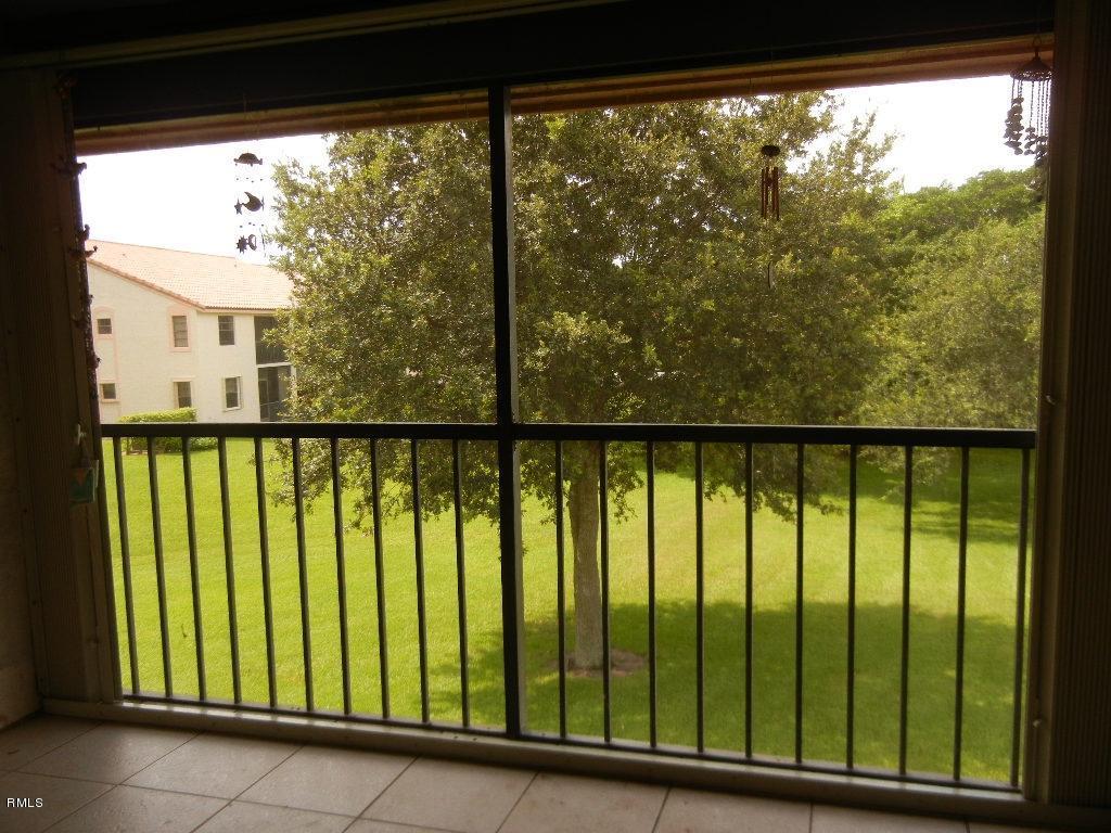 PARK AT WINDWOOD CONDO - Residential Lease