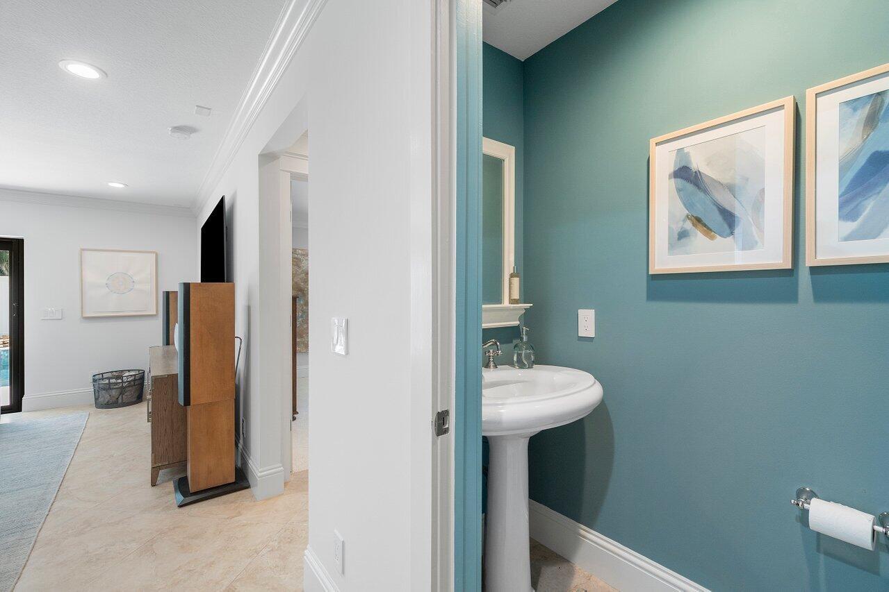 TOMKUS - Residential