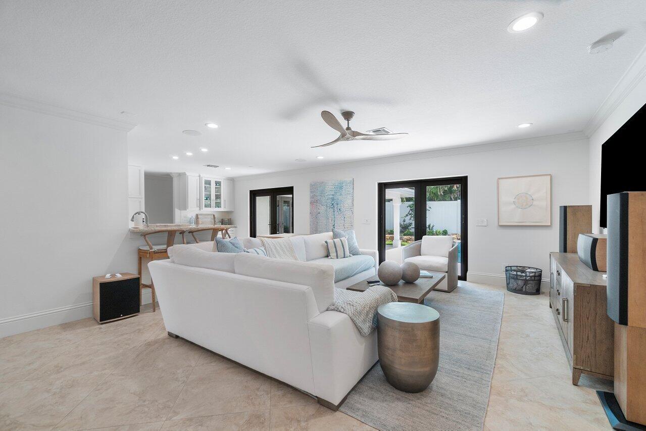 TOMKUS - Residential