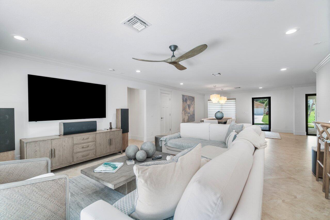 TOMKUS - Residential