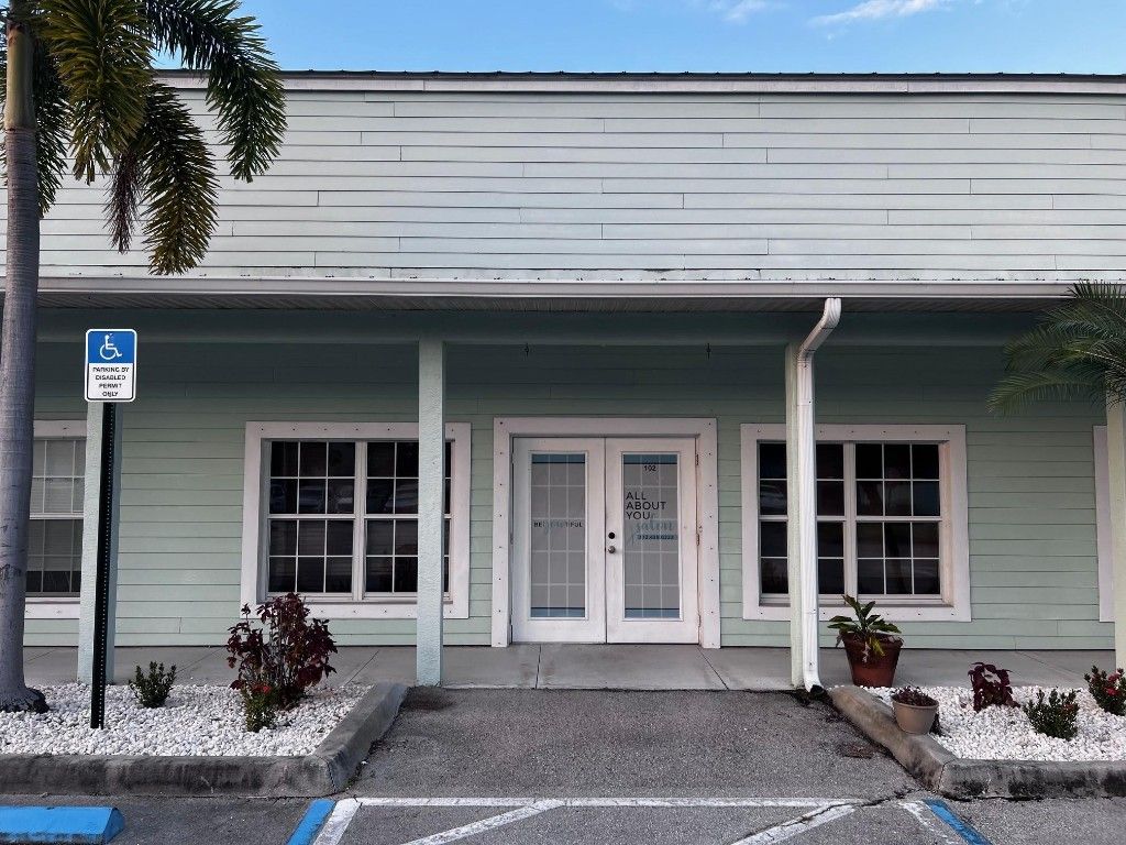 Photo of 3731 Oleander Ave #102, Fort Pierce, FL 34982 (MLS # F10491358)