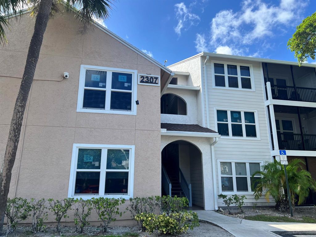 Photo of 2307 N Congress 11 Avenue #11, Boynton Beach, FL 33426 (MLS # R11108450)