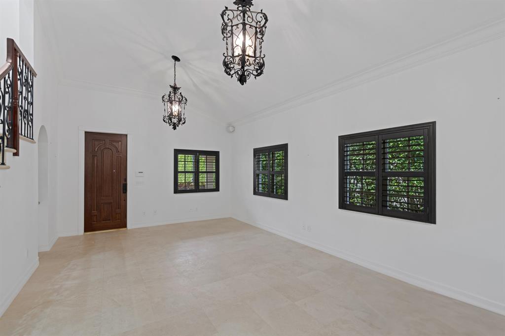 EL CID IN - Residential