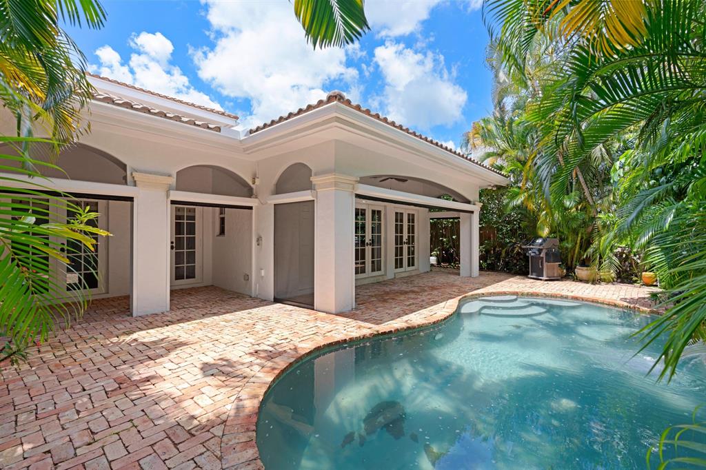 EL CID IN - Residential