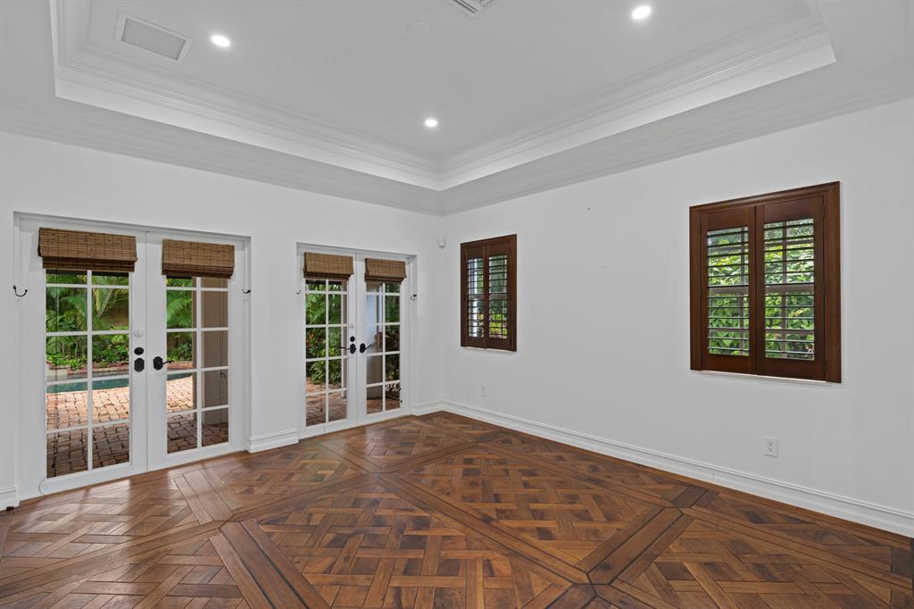 EL CID IN - Residential