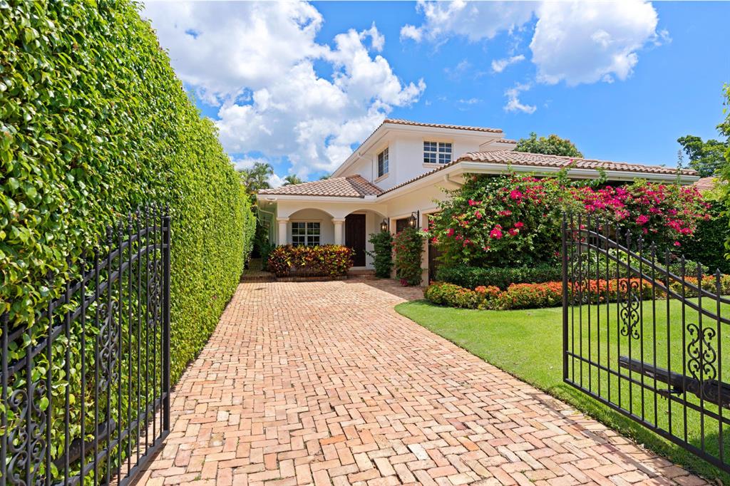 EL CID IN - Residential