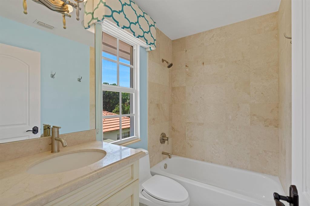 EL CID IN - Residential