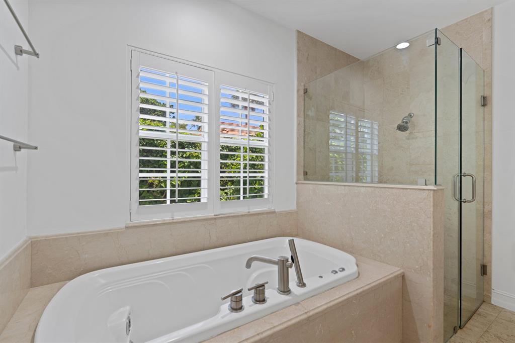 EL CID IN - Residential