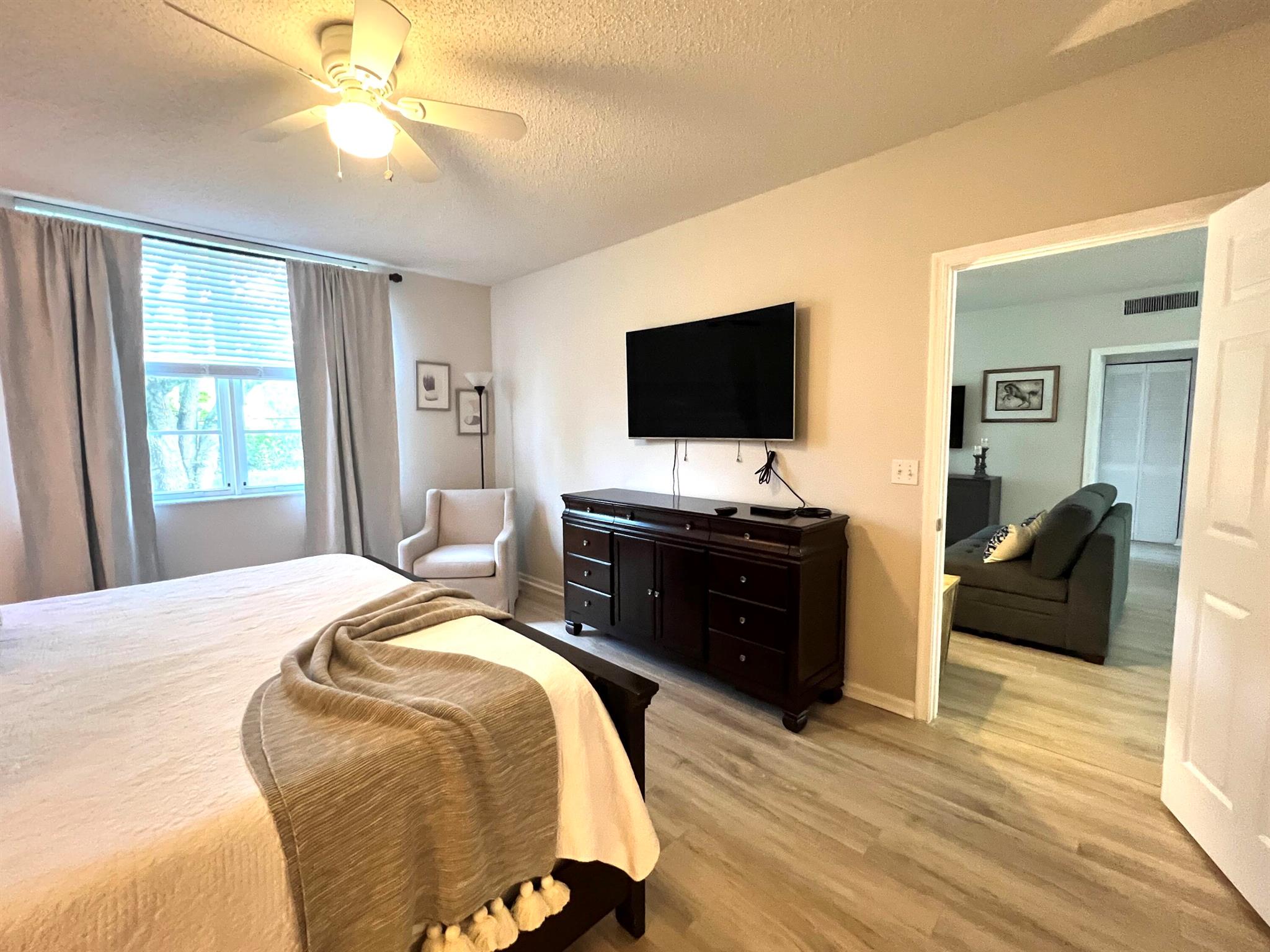 ST ANDREWS AT POLO CLUB C - Residential Lease
