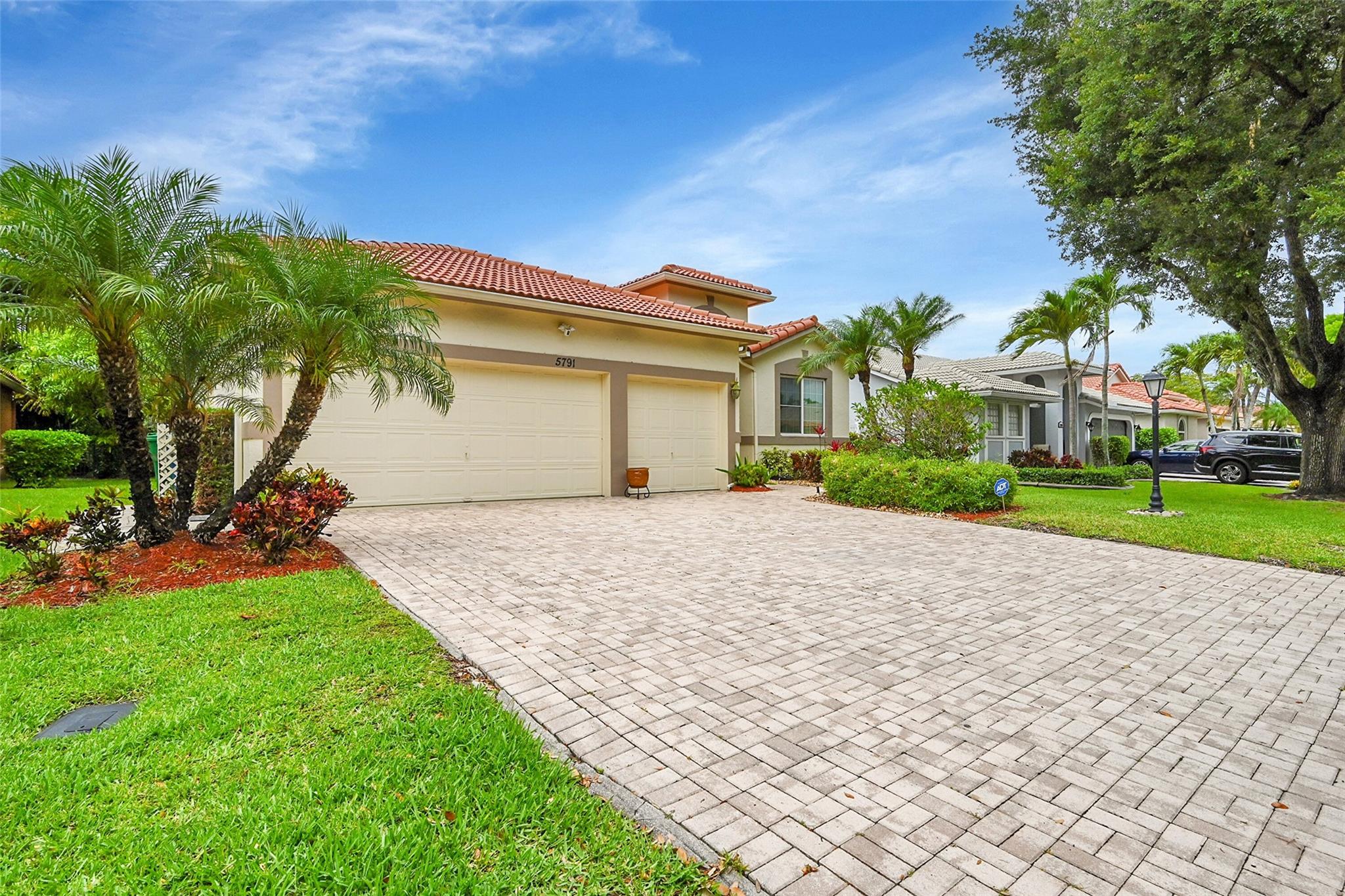 5791 NW 48th Dr