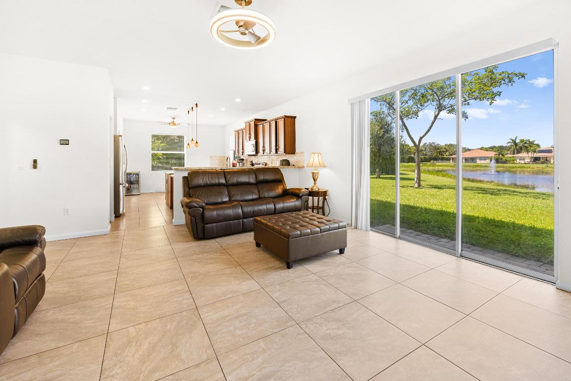 9070 Winterhaven Circle