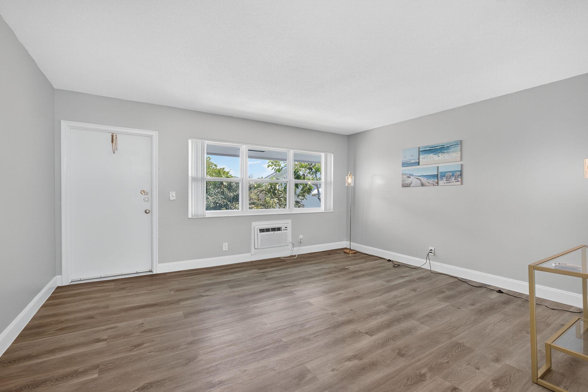 19 Norwich A, West Palm Beach, FL, 33417/$84,500 3 19 Norwich A