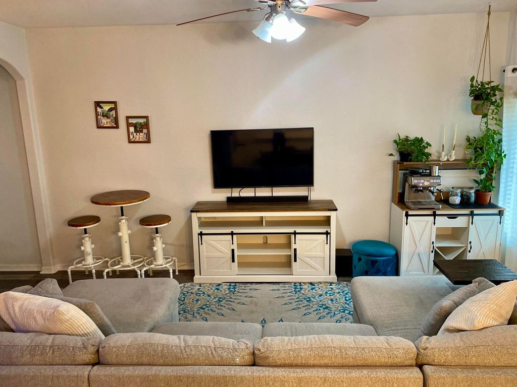 Photo of 342 Lake Monterey Circle, Boynton Beach, FL 33426 (MLS # R11116515)