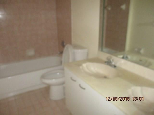 Springtree 75-49 B - Residential